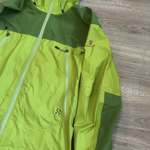 Haglöfs GoreTex Paclite Unlimited Jacket size S like new, green