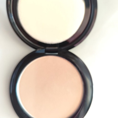 Radiant No 01 Compact Face Powder new, 10gr