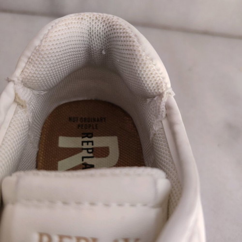 Replay sneakers size 34 like new, white with gold details