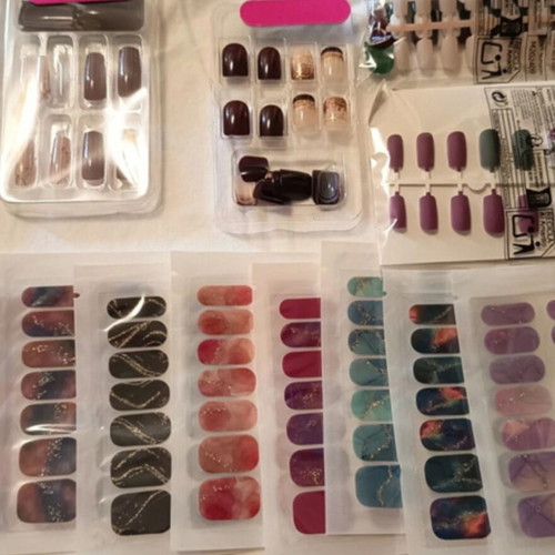 Nail decoration set, assorted pieces