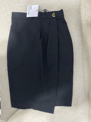 Pencil skirt BSB new size 42 with gold detail black