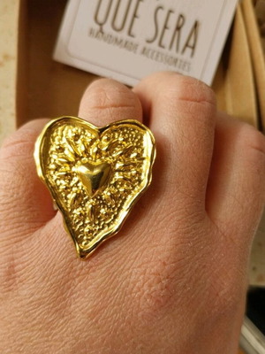 Adjustable ring new, gold-colored