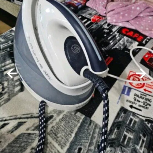Philips steam iron used in good condition