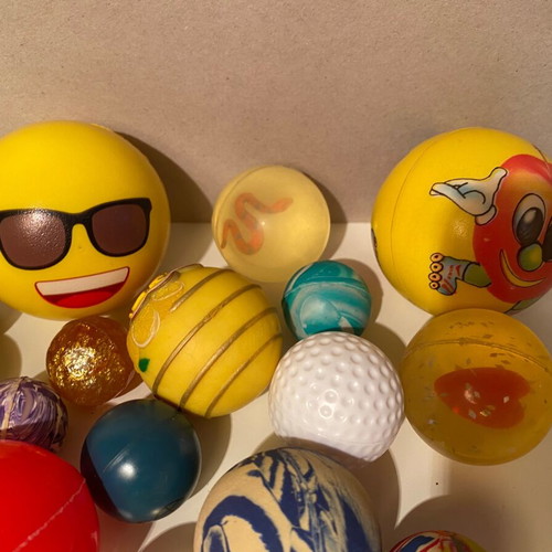 Toy balls used, pack of 21, various types