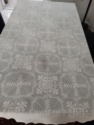 Τραπεζομάντηλο χειροποίητο σαν καινούργιο 1.40×1.40