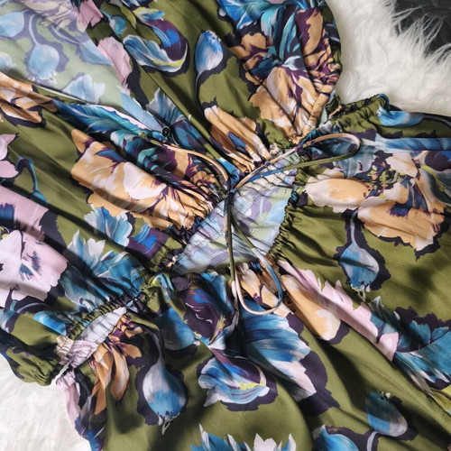 Zara floral satin jumpsuit size S like new