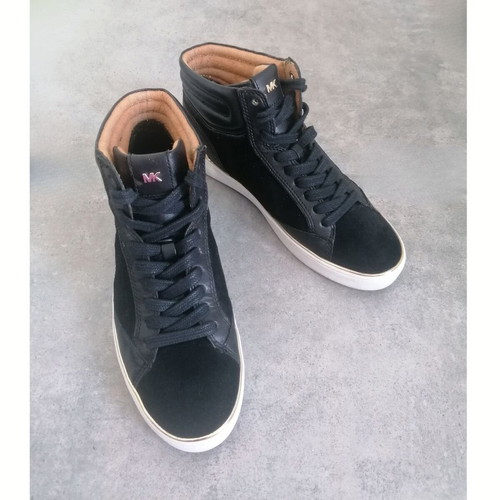 Michael Kors Kyle Sport Shoes Like New Black and Gold Size 39
