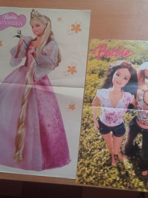 Barbie collectible posters like new, set of 2 with Rapunzel