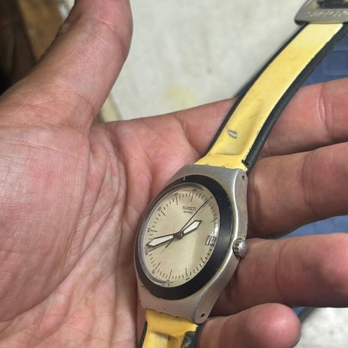 Swatch Irony YGS4012 “Live And Let Die” James Bond Collection used 2002
