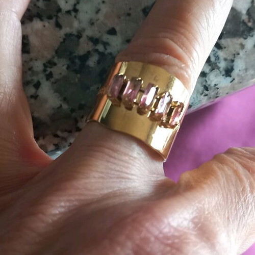 Faux adjustable ring like new