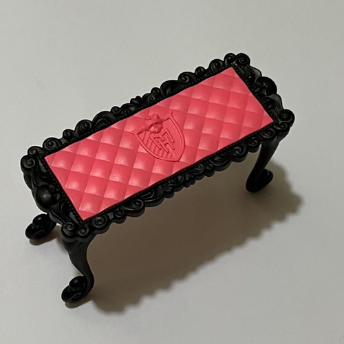 Monster High G1 accessory table like new