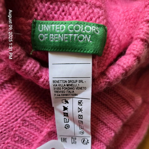 Benetton dog sweater 80% wool like new, 50 cm length