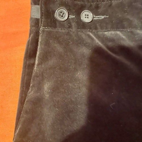 Zara velvet black bermuda with decorative trim, size S, like new