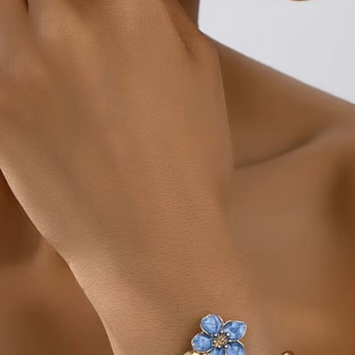 Jewelry set new, summer style with blue and gold flowers