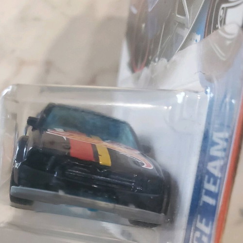Hot Wheels 2015 Super Treasure Hunt Ford Mustang