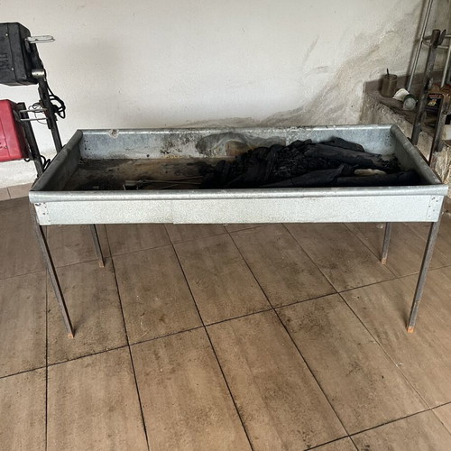 Rotisserie with two motors and two spits, like new