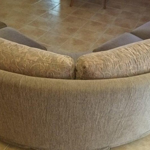 5-seat sofa like new in very good condition