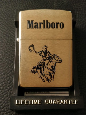 Zippo Marlboro Brass 1992 new collectible lighter