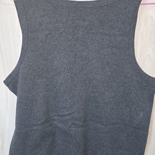 Vero by Aslanis tank top like new gray size L