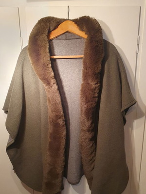 Coat with hood size XL