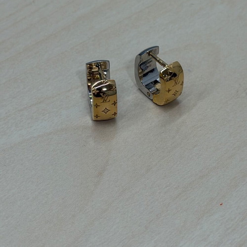 Louis Vuitton earrings like new, gold and silver