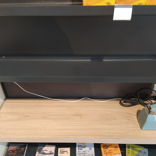 Metal shelves like new, set of 4 pieces 79x18