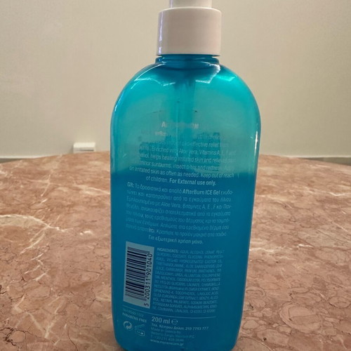 AfterBurn Extra Moisturizing I.C.E. Aloe Vera Gel like new