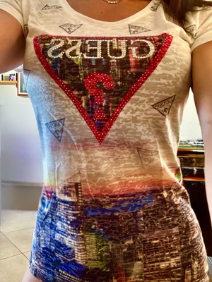 Guess women's T-shirt like new with rhinestones and print, size S
