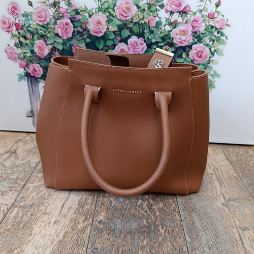 Laura Ashley handheld bag like new, camel color, saffiano look