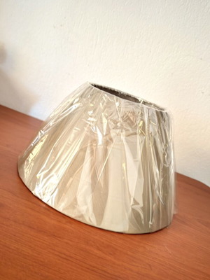 Beige conical lampshade 27x30cm, sealed