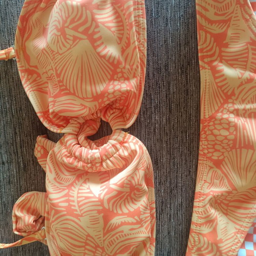 Swimsuit set new, size small