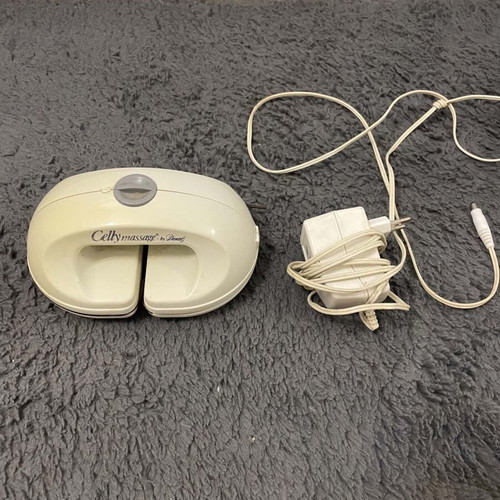 Cellymassage Handheld Massage Device like new for cellulite and circulation