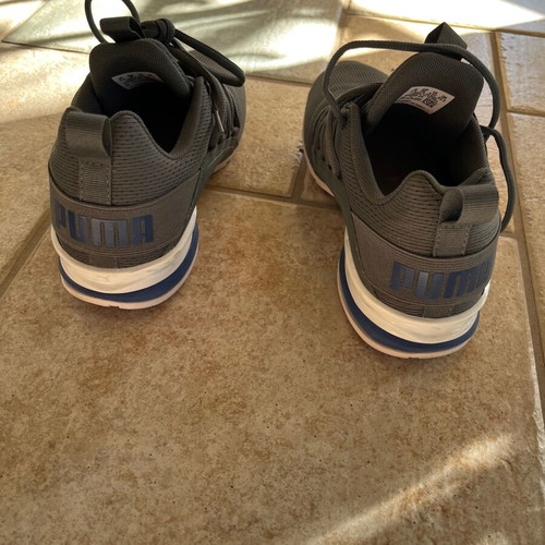 Puma athletic shoes for boys used, size 36