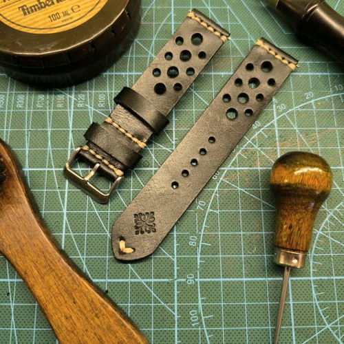 Handmade leather watch strap Racer style, custom colors