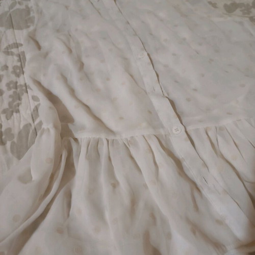 See through sleeveless shirt like new, size M
