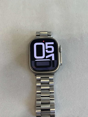 Apple Watch Ultra 2 Titanium σαν καινούργιο