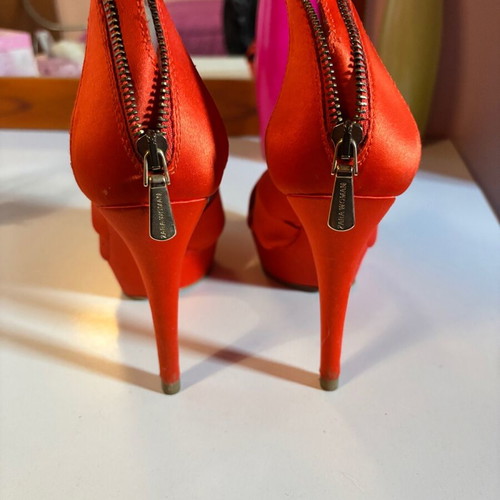 Zara orange sandals used, size 36