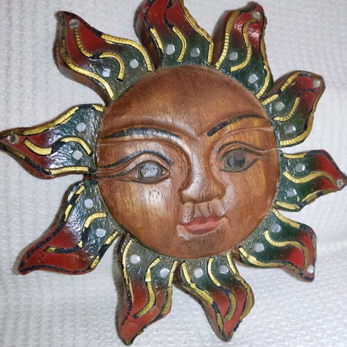 Wooden sun wall decoration used with ethnic style