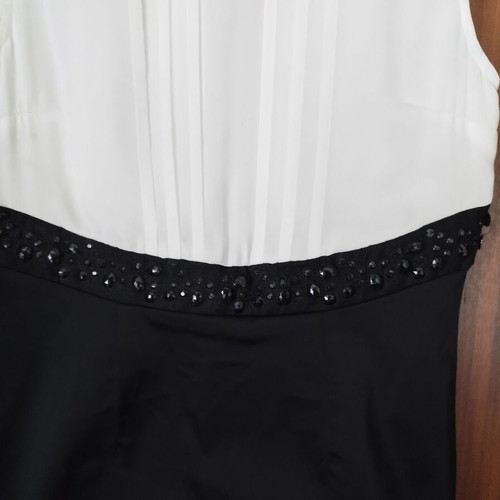 Raxevksy cocktail dress like new, black and white, size S