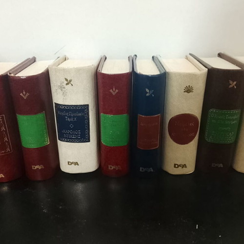 De Agostini miniature books like new, pack of 20
