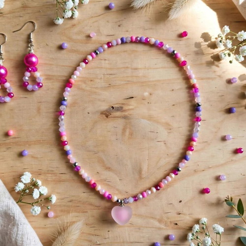 handmade elegant necklace and earrings set