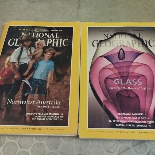 National Geographic magazines used, pack of 5 issues