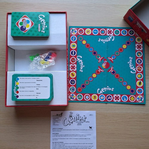 Genius knowledge game travel edition like new