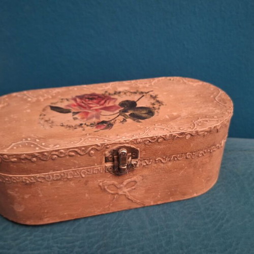 Wooden box with decoupage decoration new