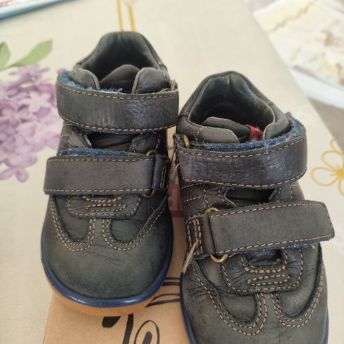 Camper kids shoes size 22 like new, gray and blue