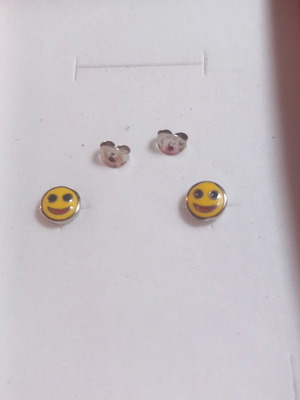 Silver 925° earrings with enamel, new, yellow smiley