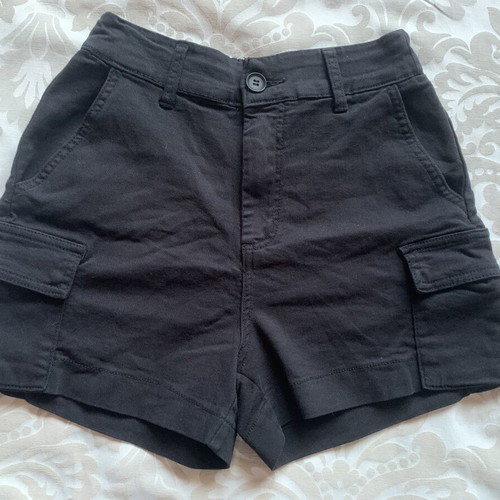 Shorts with side pockets like new, size S 36 8, black