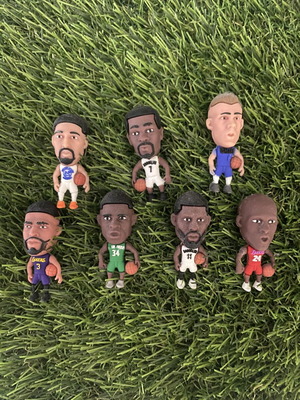 NBA silicone figures like new