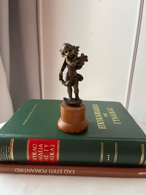 Μεταλλικό αγγελάκι με λύρα vintage μεταχειρισμένο, δεκαετία '60