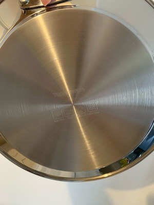 Tupperware crepe pan new